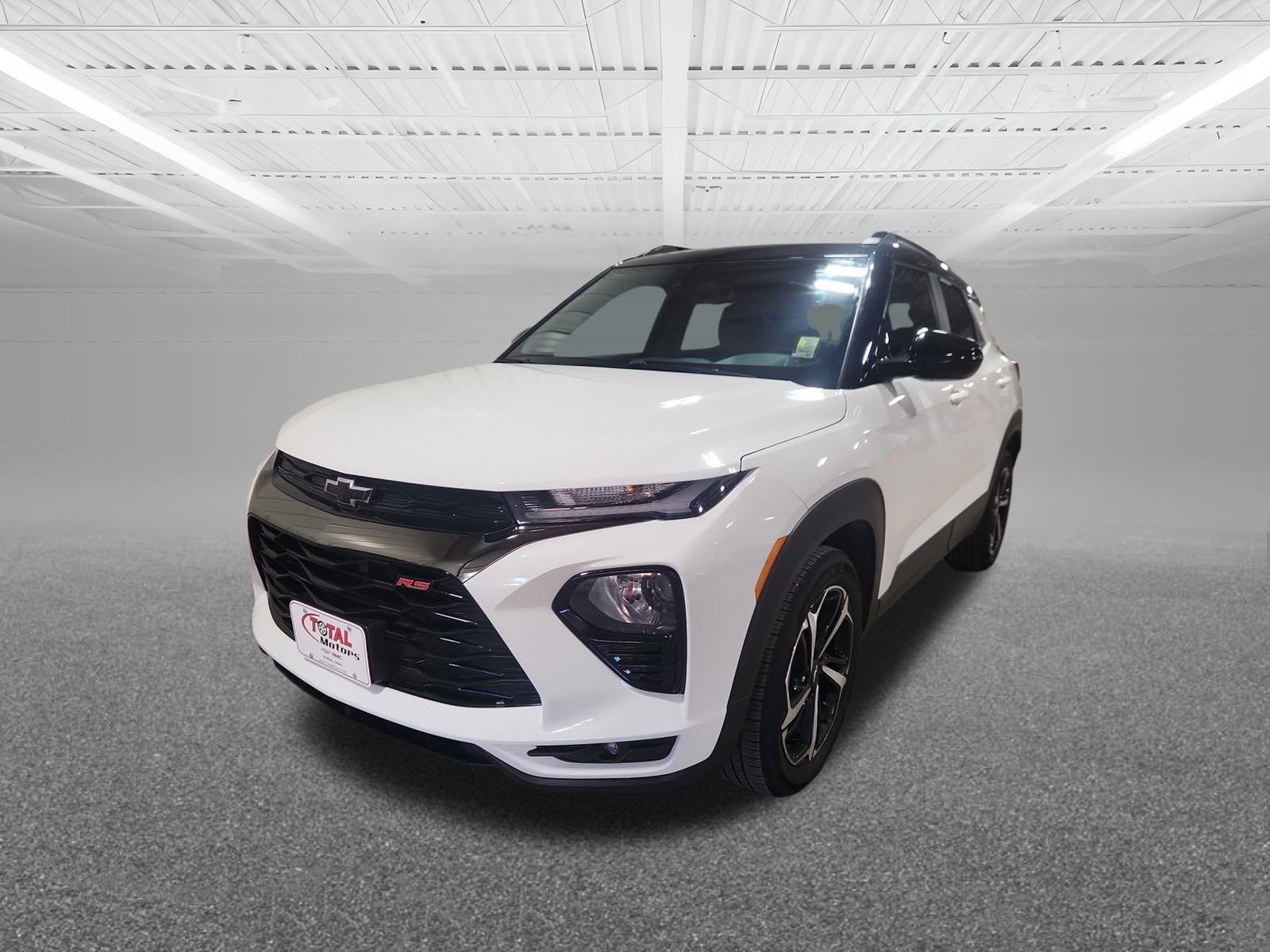2023 Chevrolet Trailblazer RS photo 2