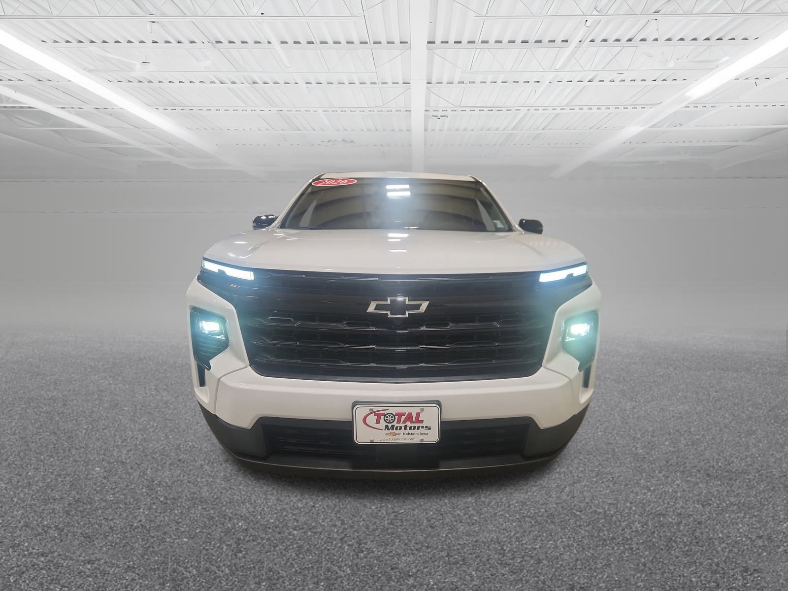 2026 Chevrolet Traverse photo 3