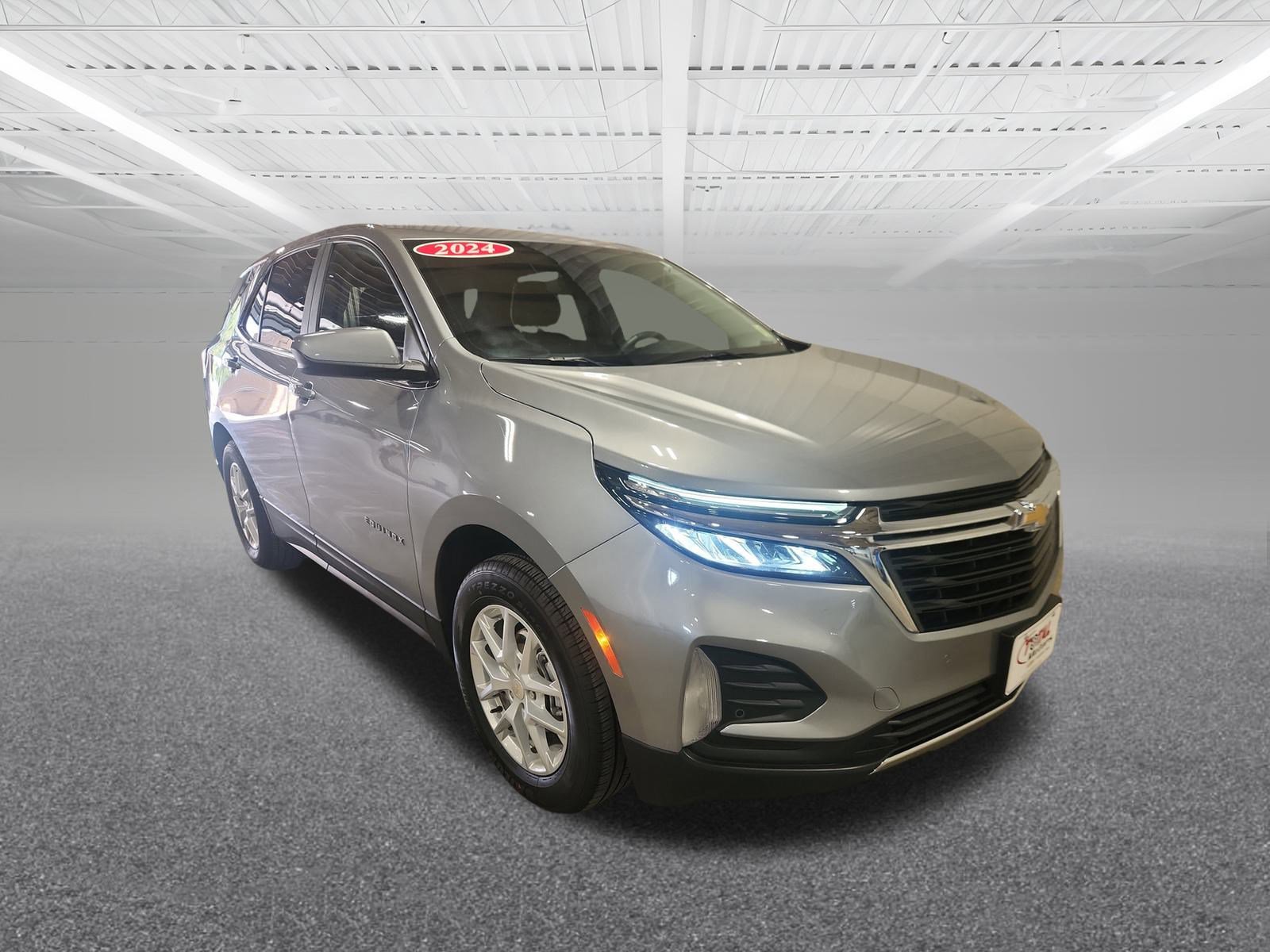 2024 Chevrolet Equinox LT photo 4