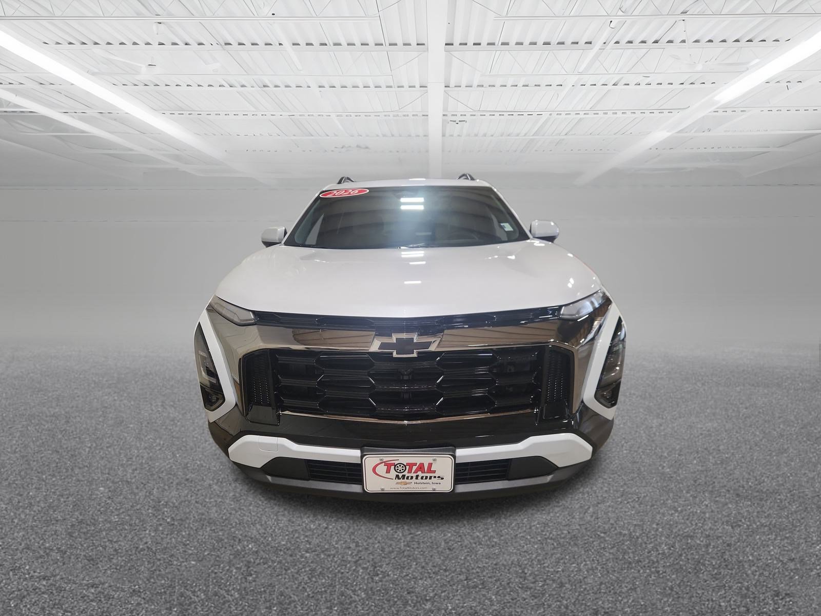 2026 Chevrolet Equinox ACTIV photo 3