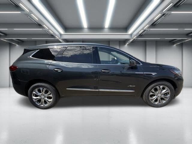 2021 Buick Enclave Avenir AWD's photo