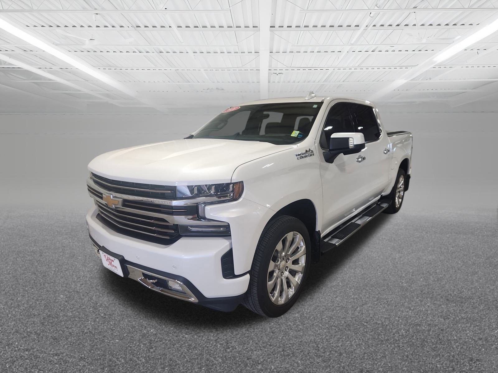 2021 Chevrolet Silverado 1500 High Country photo 2