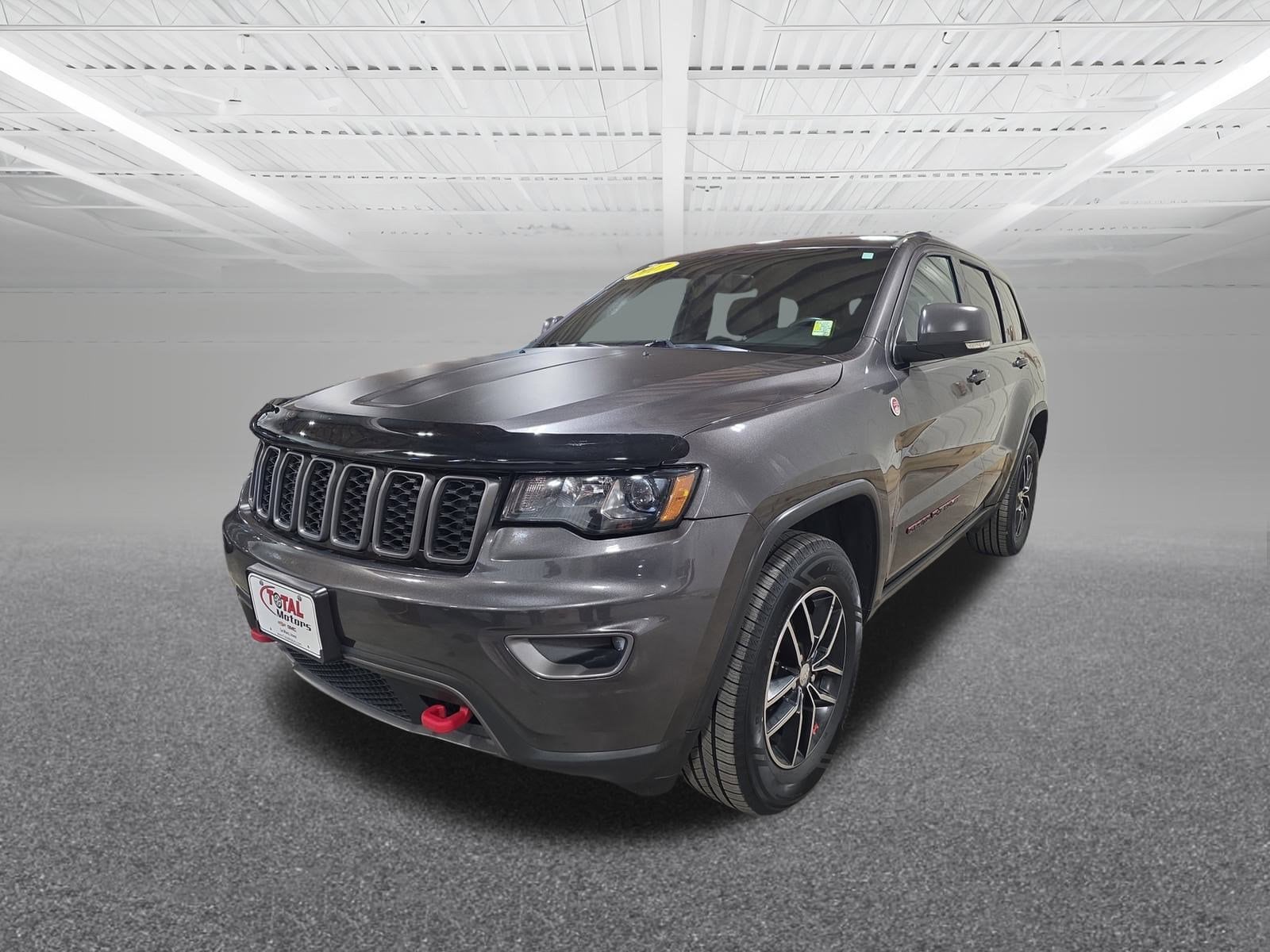 Used 2017 Jeep Grand Cherokee Trailhawk with VIN 1C4RJFLG2HC605051 for sale in Holstein, IA
