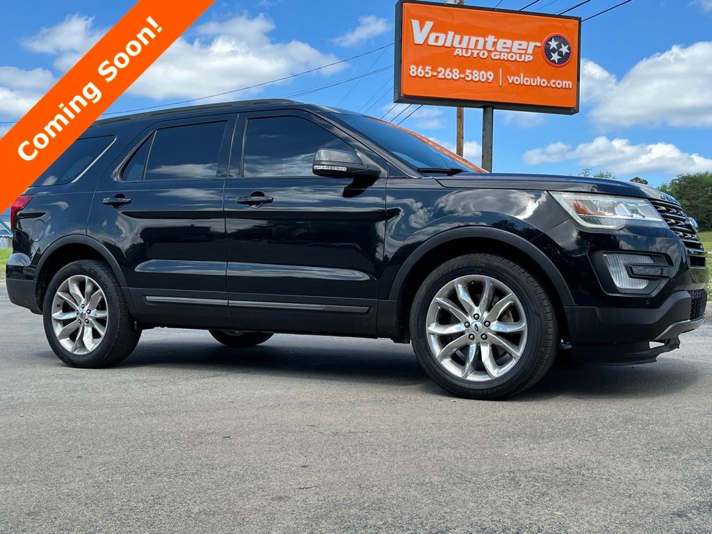 2017 Ford Explorer XLT 4WD's photo