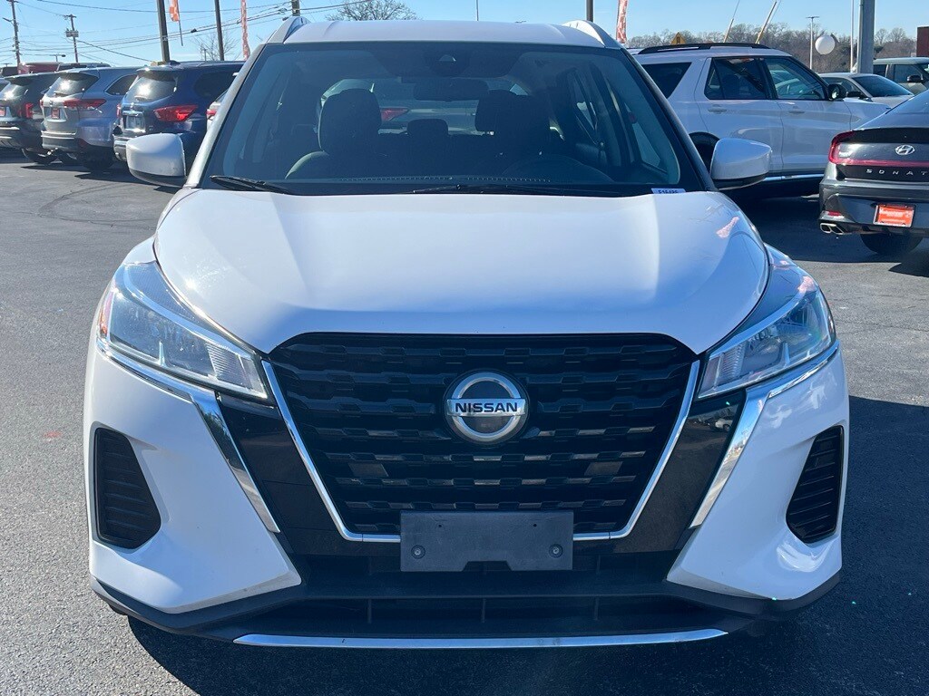 Used 2021 Nissan Kicks SV SUV