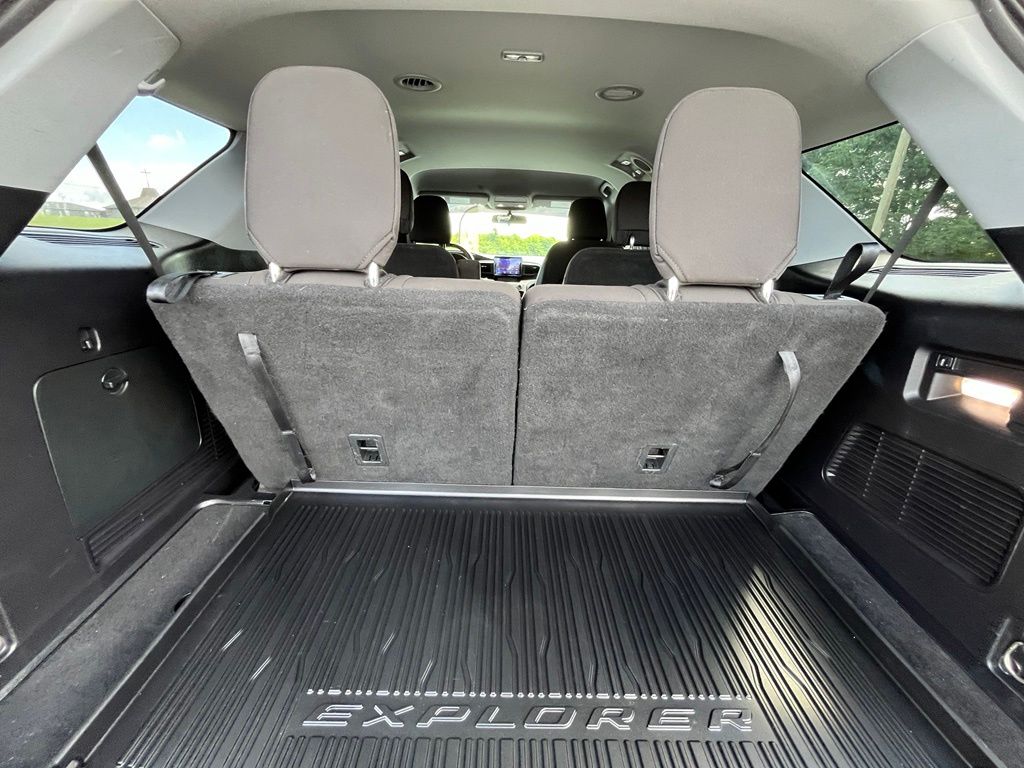 2021 Ford Explorer XLT - Photo 23