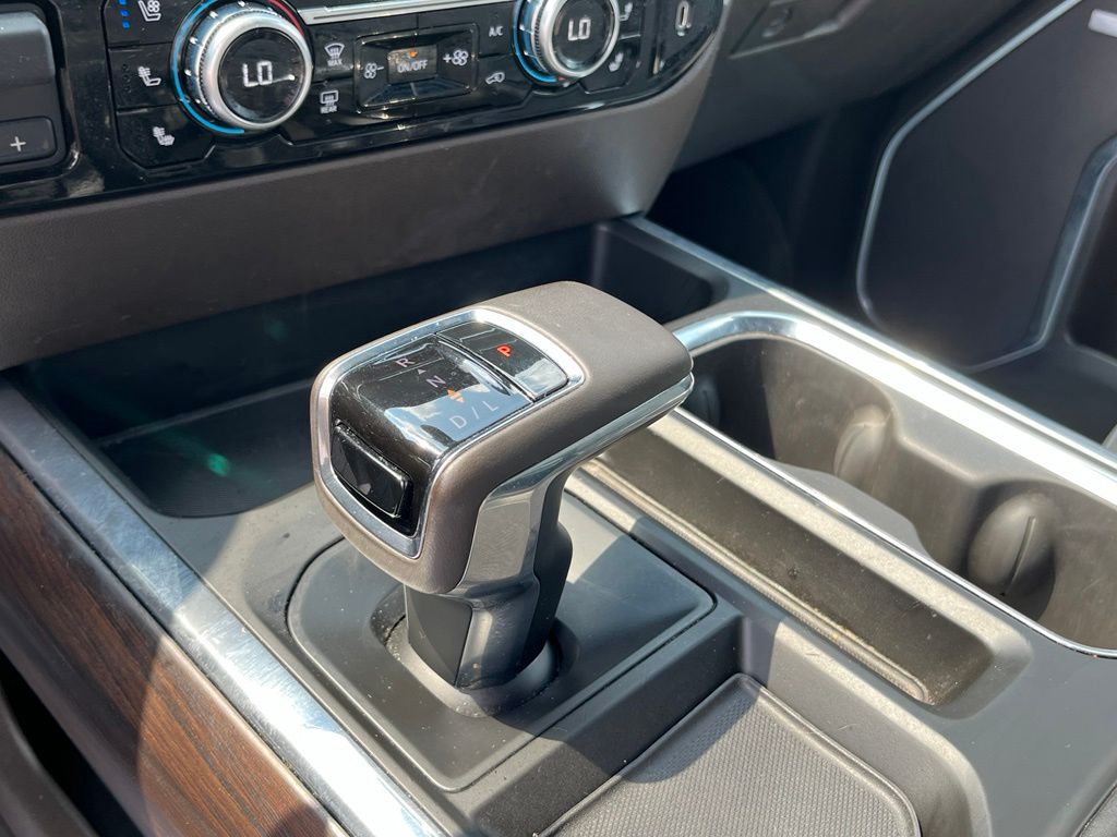 2023 GMC Sierra 1500 SLT - Photo 29