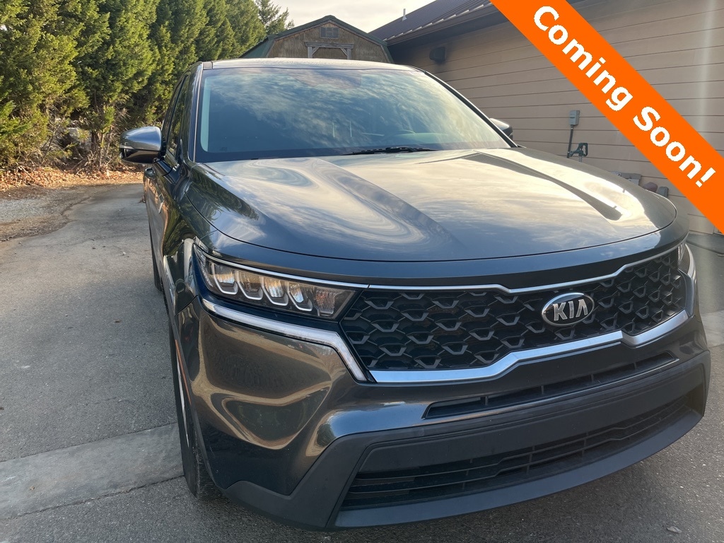 2021 Kia Sorento LX's photo