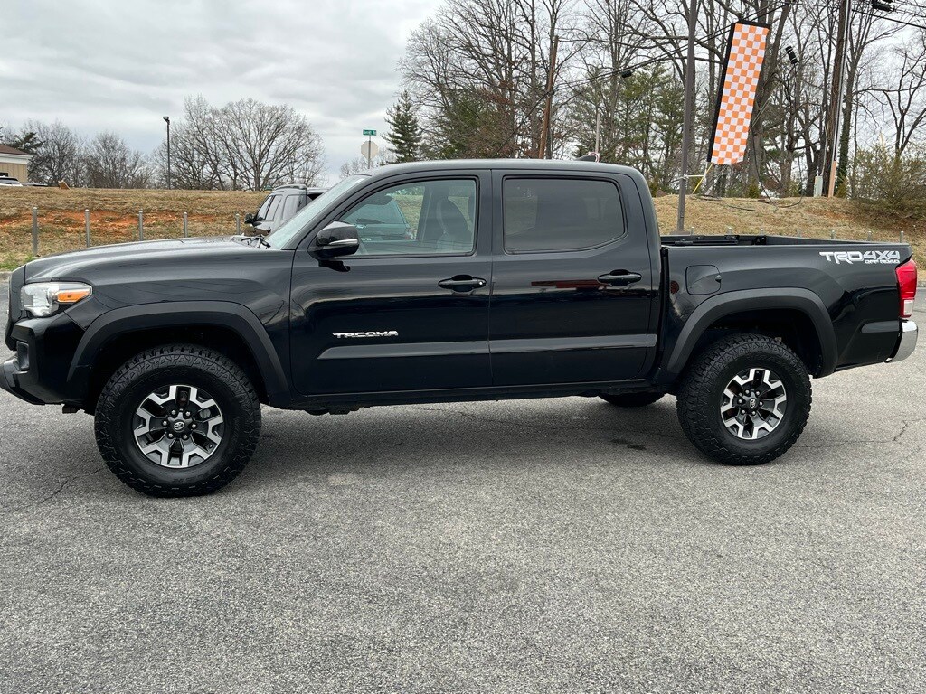 Used 2016 Toyota Tacoma SR5 Truck