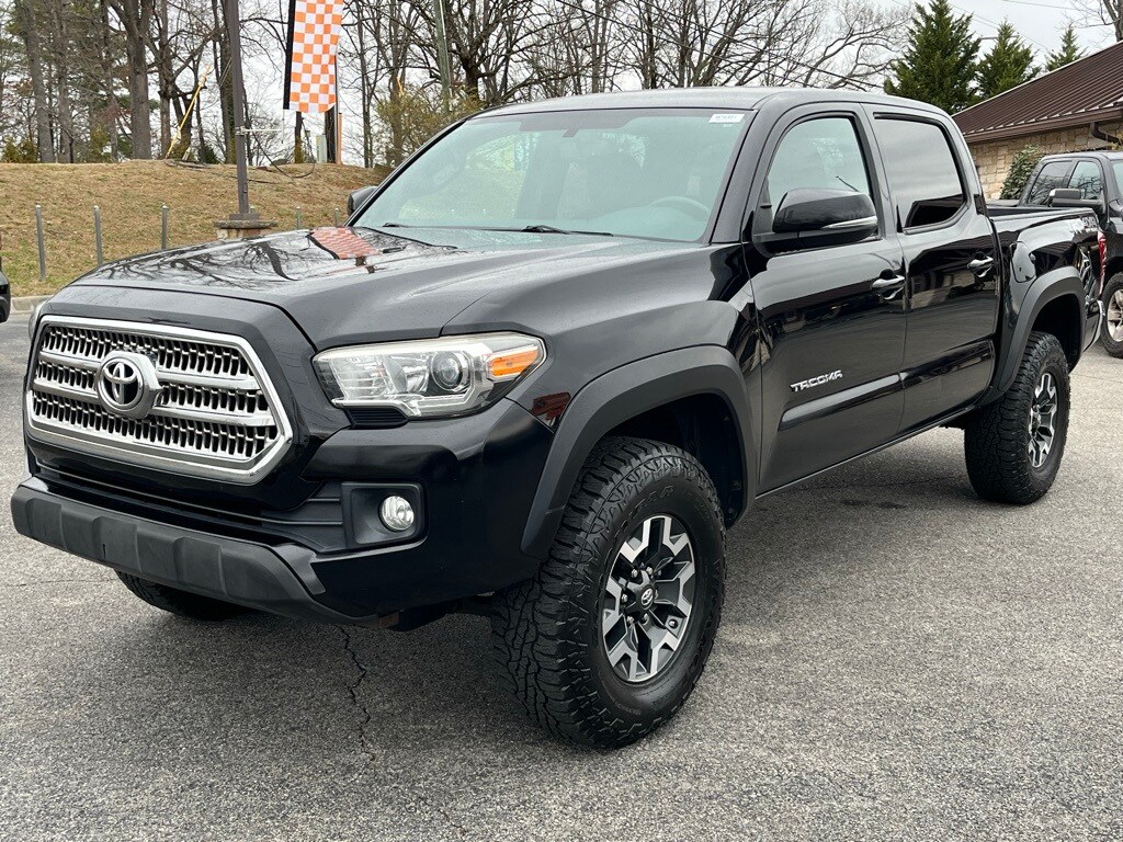 Used 2016 Toyota Tacoma SR5 Truck