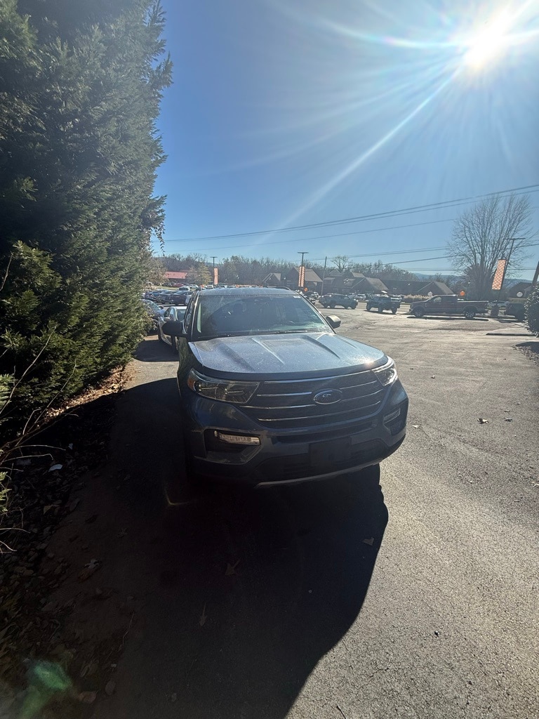 2020 Ford Explorer XLT's photo