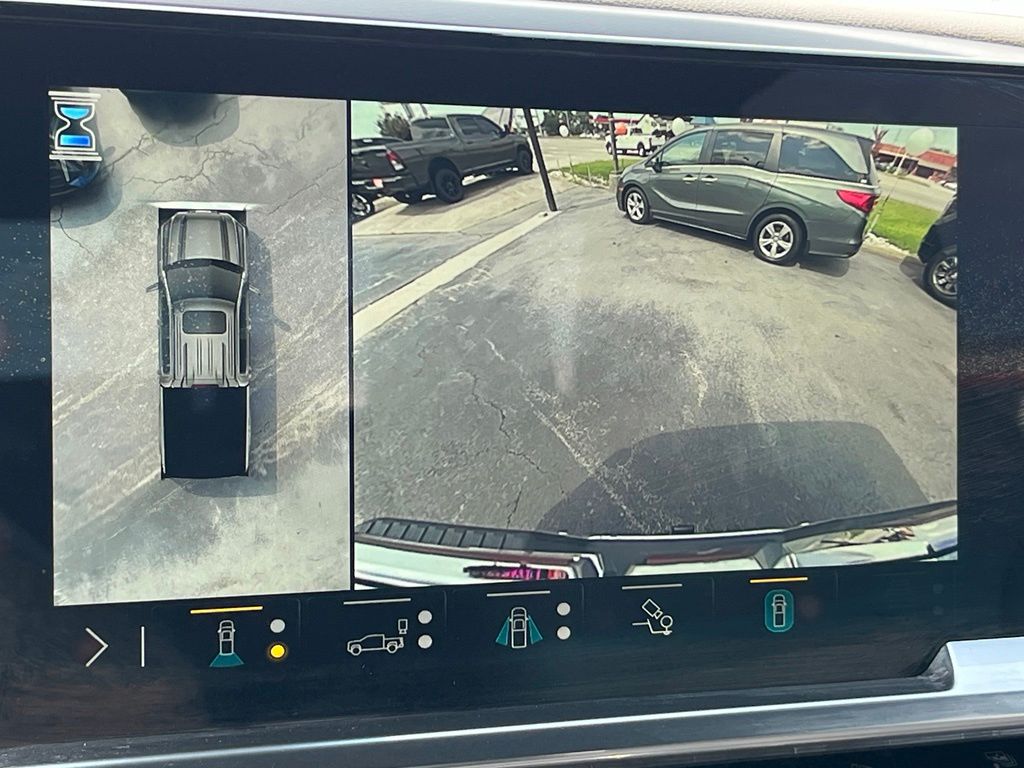 2023 GMC Sierra 1500 SLT - Photo 32