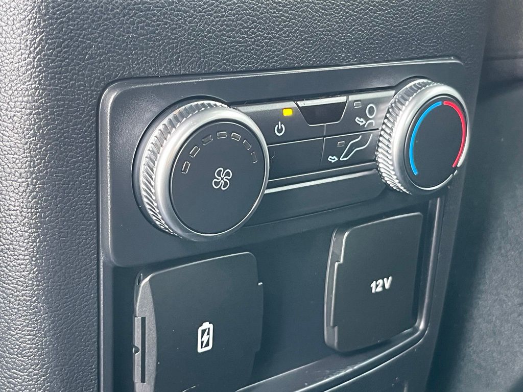 2021 Ford Explorer XLT - Photo 21