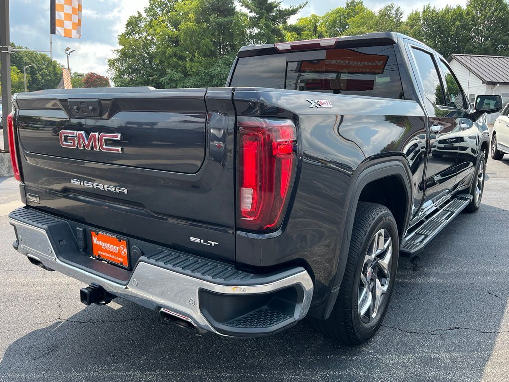 2023 GMC Sierra 1500 SLT - Photo 16