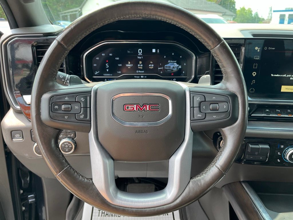 2023 GMC Sierra 1500 SLT - Photo 22