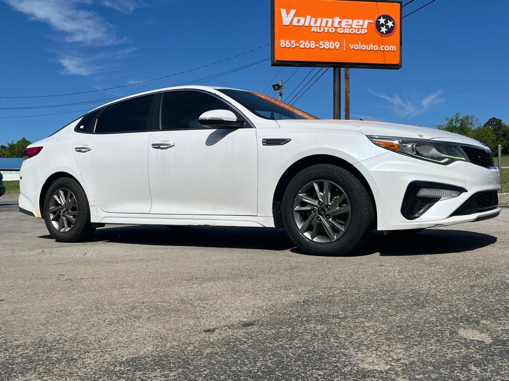 2019 Kia Optima LX AT's photo