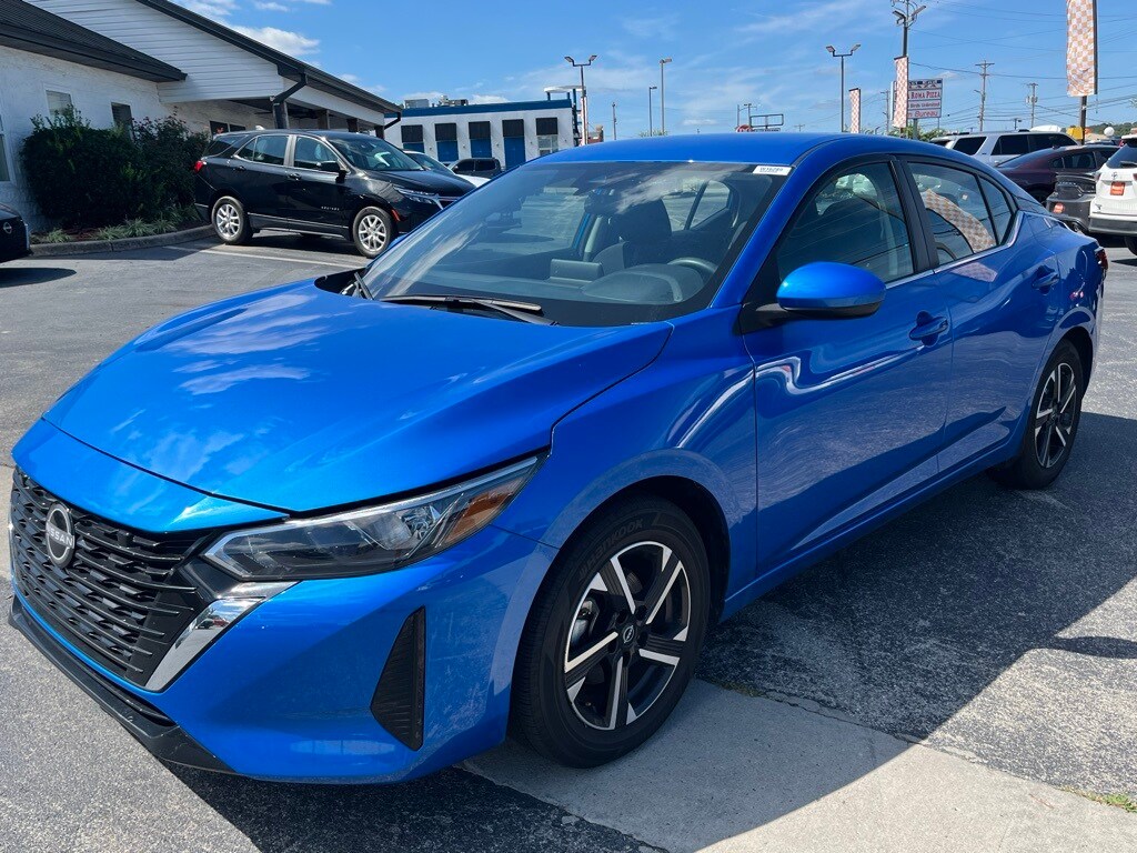 2024 Nissan Sentra SV photo 3