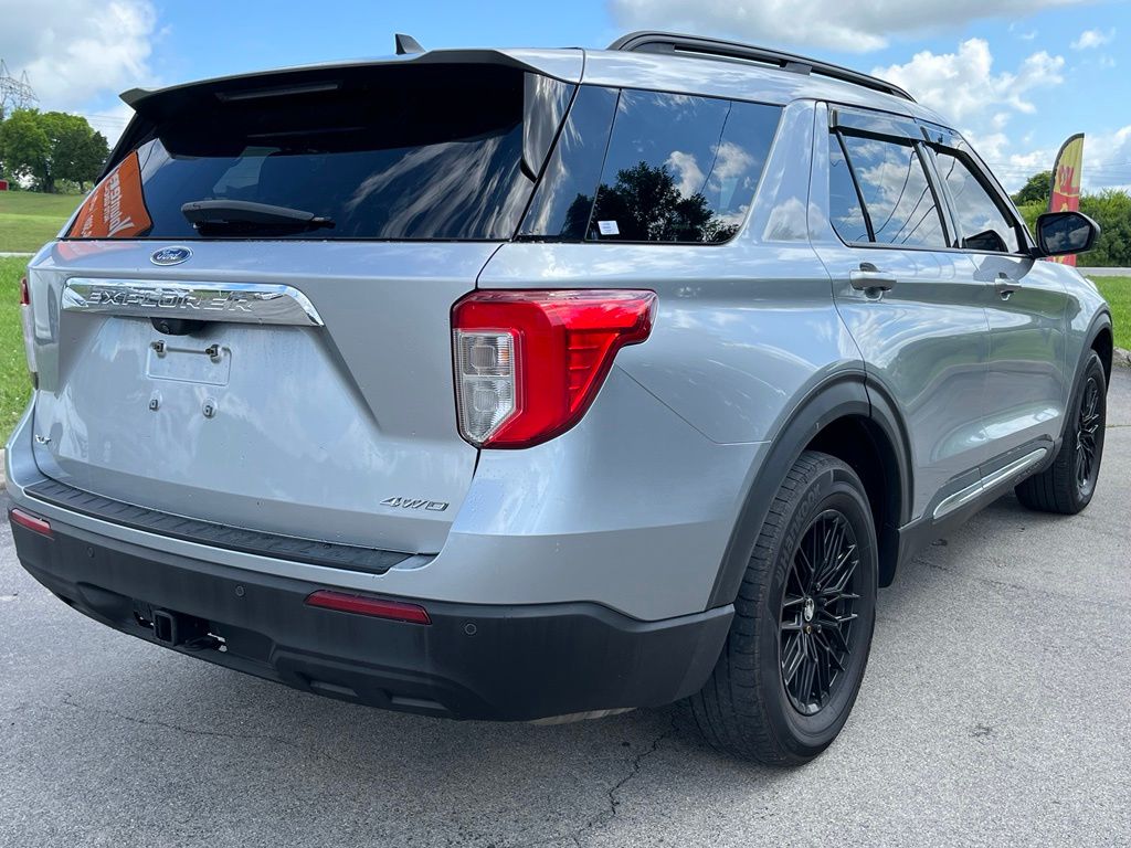 2021 Ford Explorer XLT - Photo 9