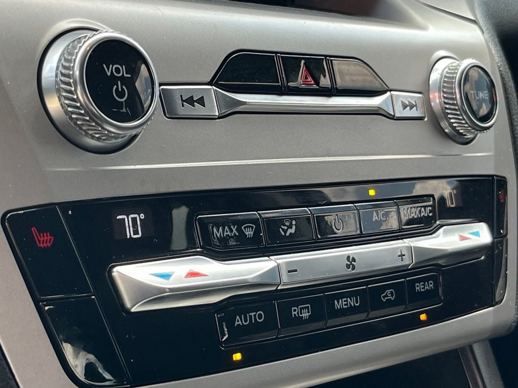 2021 Ford Explorer XLT - Photo 15