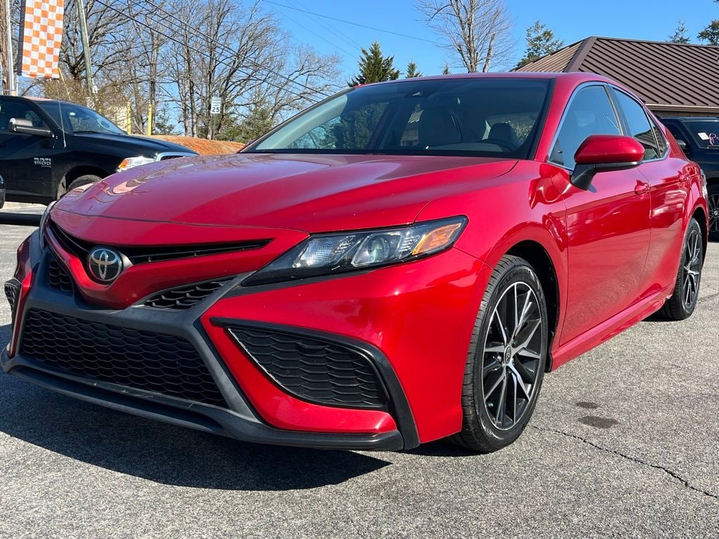 Used 2021 Toyota Camry SE Nightshade Sedan