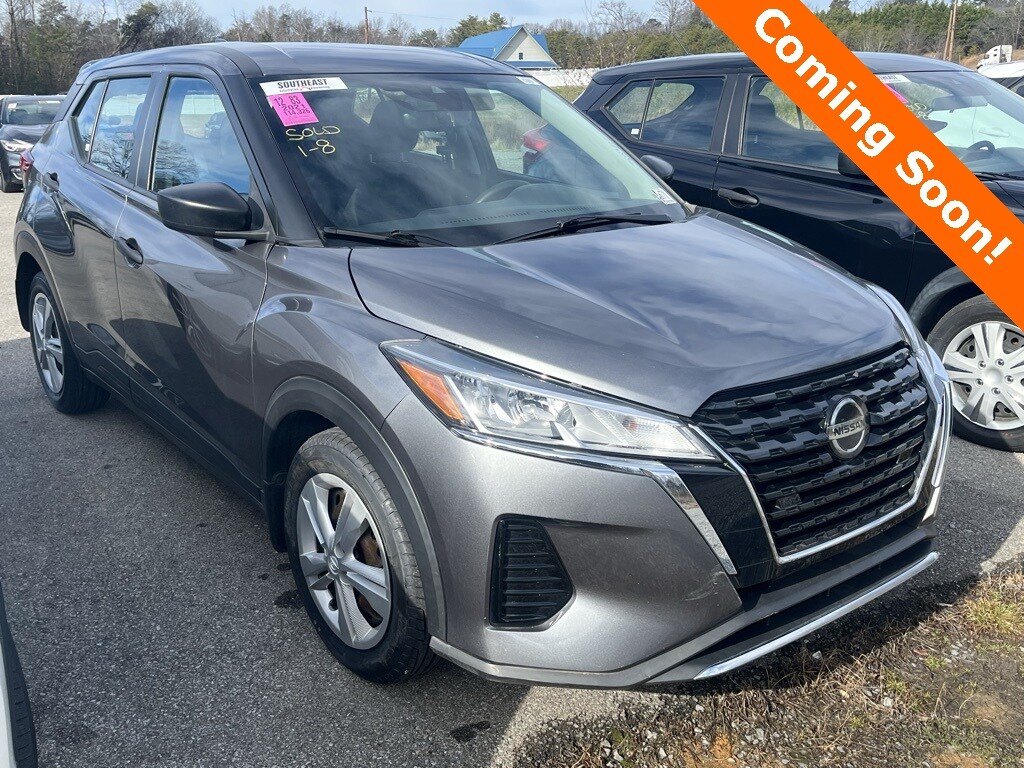 Used 2021 Nissan Kicks S SUV