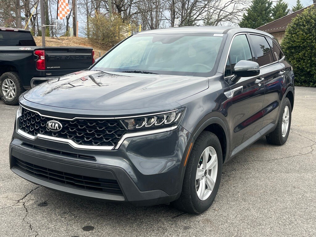 Used 2021 Kia Sorento LX SUV