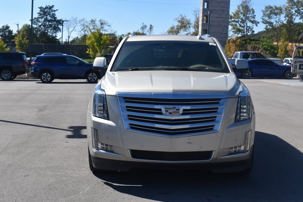 Used 2017 Cadillac Escalade ESV Platinum with VIN 1GYS4KKJ8HR357412 for sale in Maryville, TN
