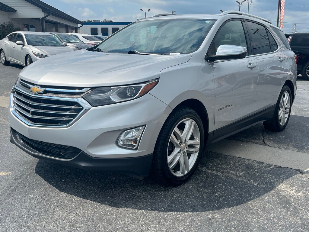 2021 Chevrolet Equinox Premier photo 3