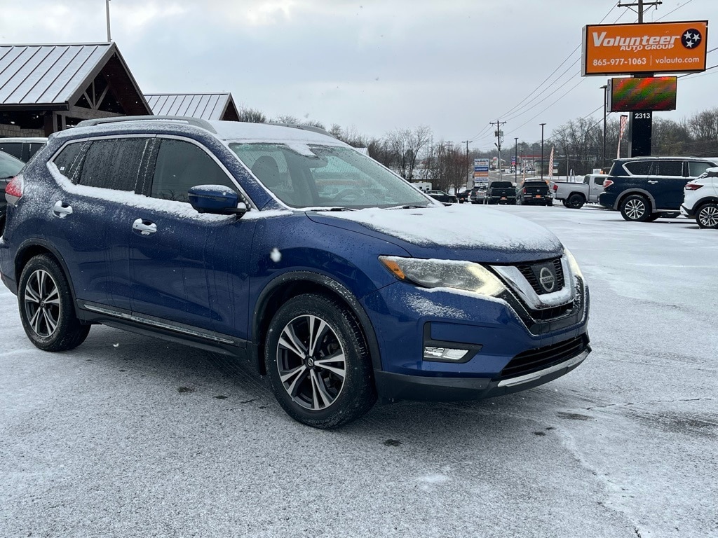 2017 Nissan Rogue SL