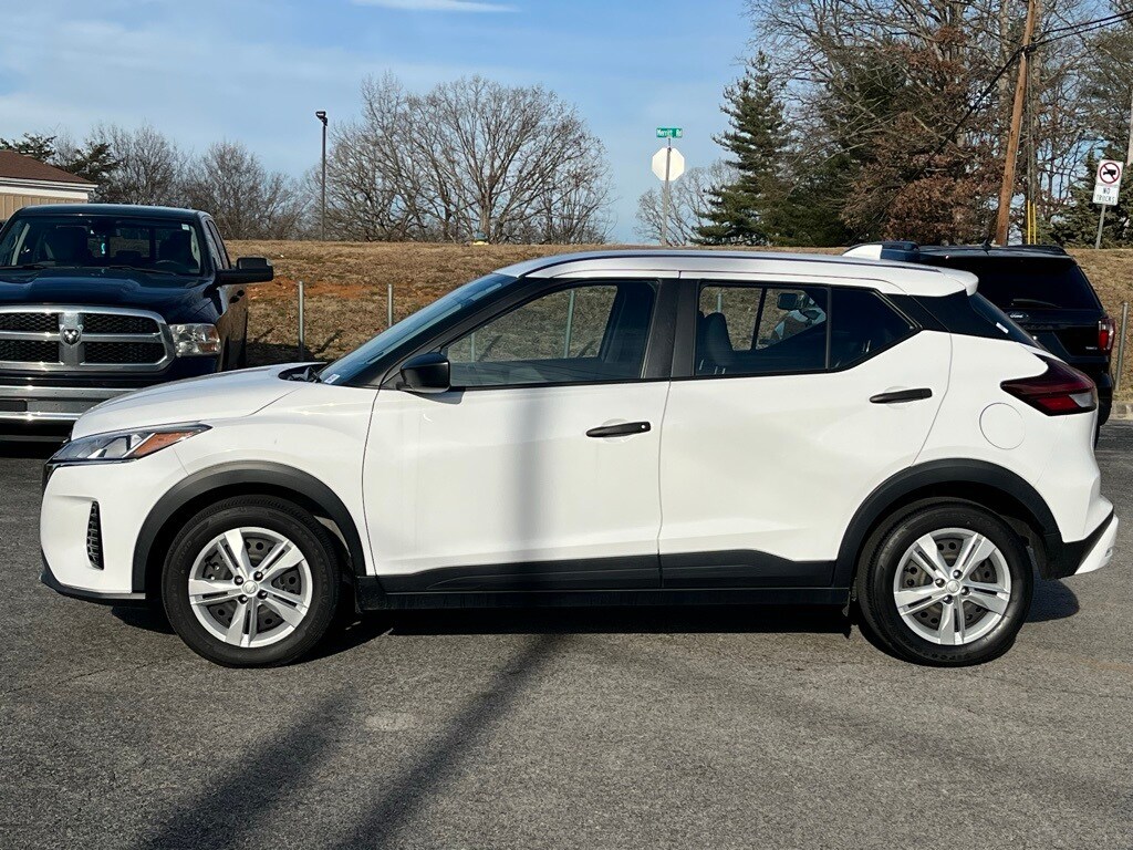 Used 2023 Nissan Kicks S SUV