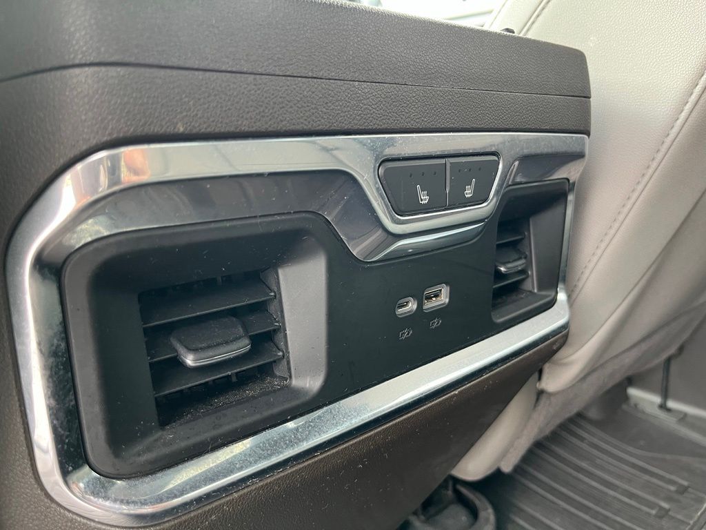 2023 GMC Sierra 1500 SLT - Photo 37