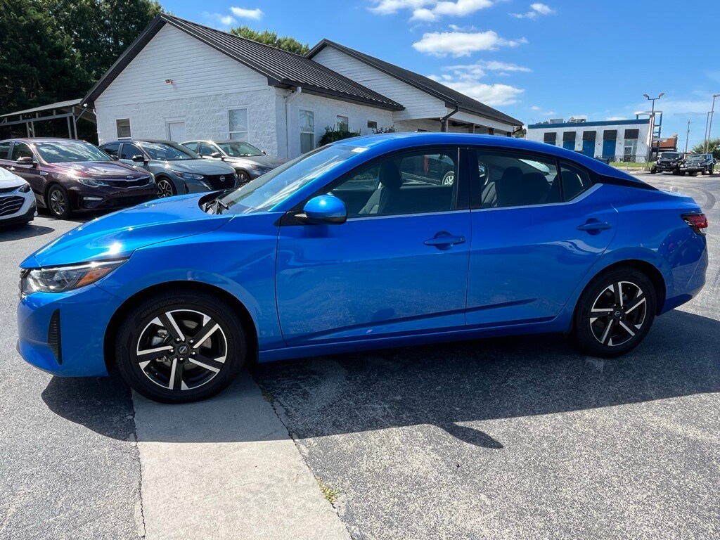 2024 Nissan Sentra SV photo 4