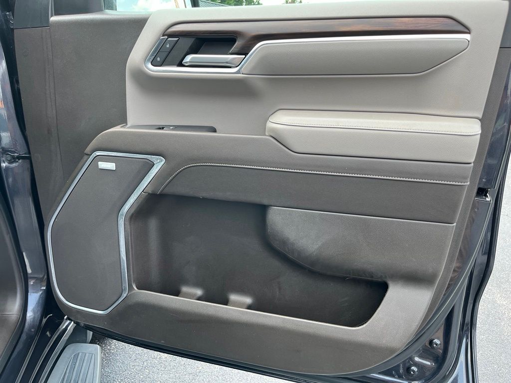 2023 GMC Sierra 1500 SLT - Photo 41