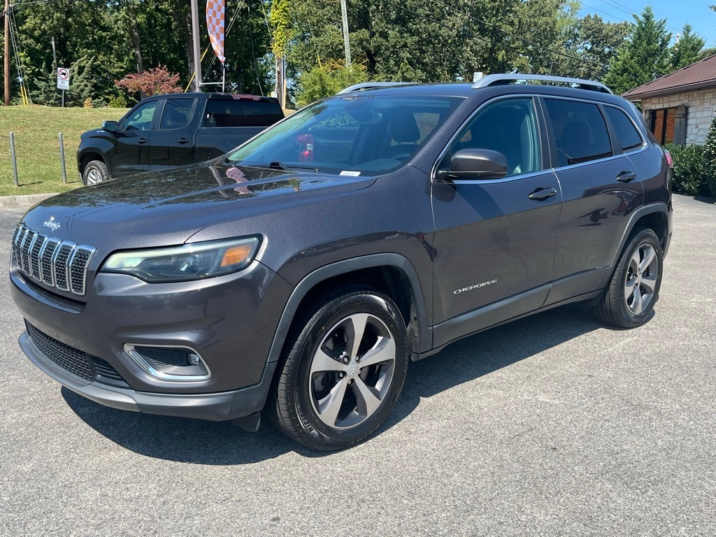 Used 2019 Jeep Cherokee Limited SUV