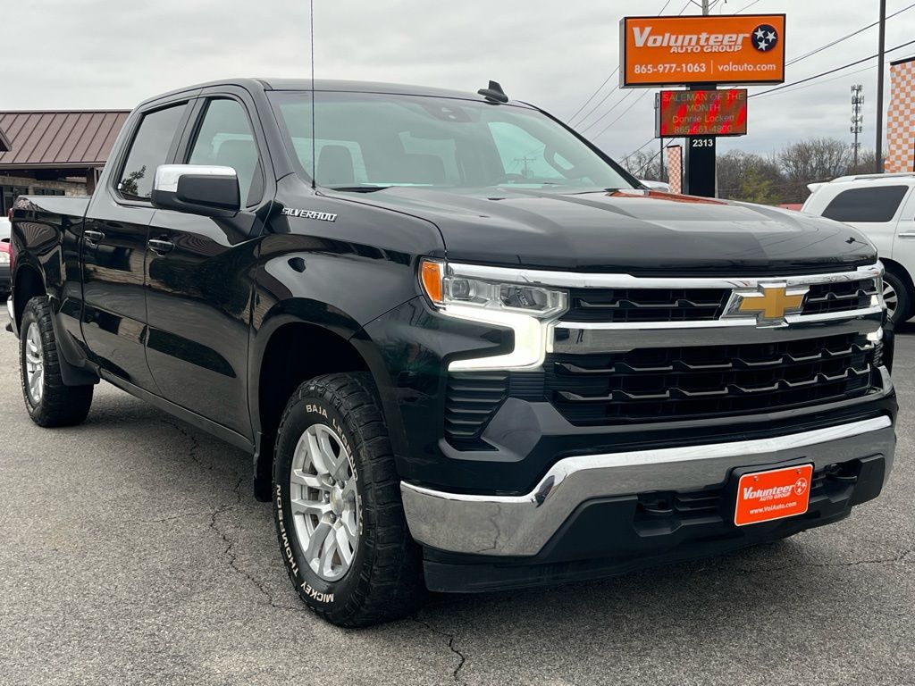 2023 Chevrolet Silverado 1500 LT