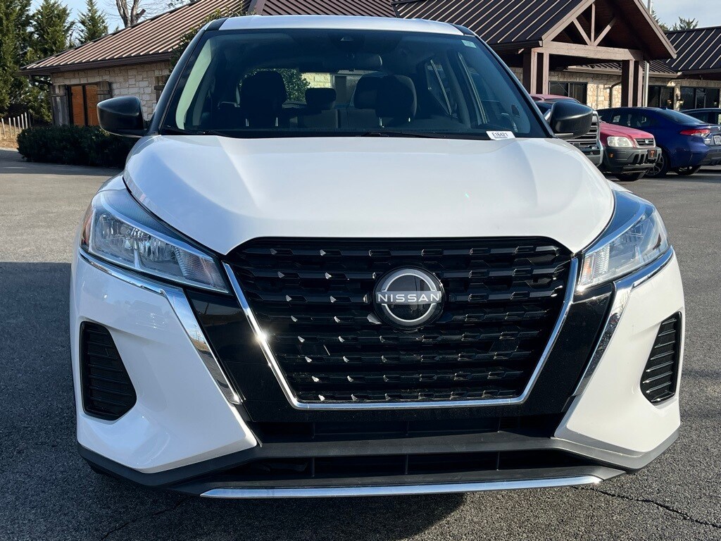 Used 2023 Nissan Kicks S SUV