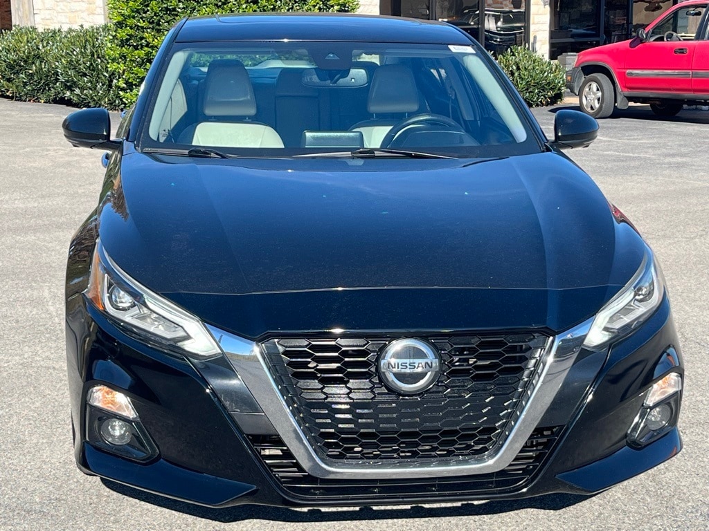 Used 2019 Nissan Altima 2.5 Platinum Sedan
