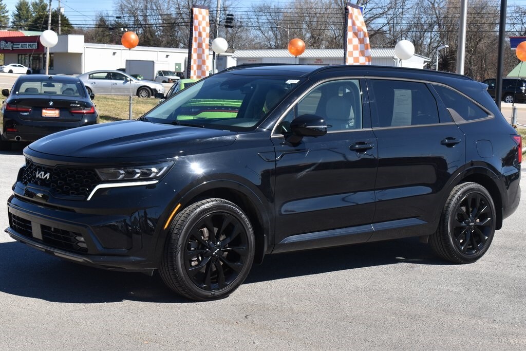 2022 Kia Sorento photo 3