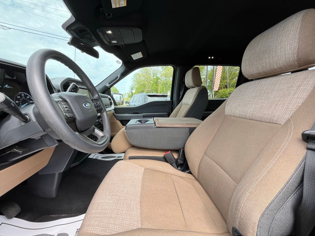 2023 Ford F-150 XLT - Photo 17