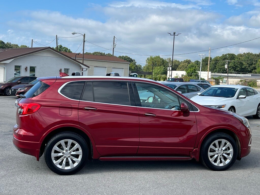 2018 Buick Envision Essence photo 2