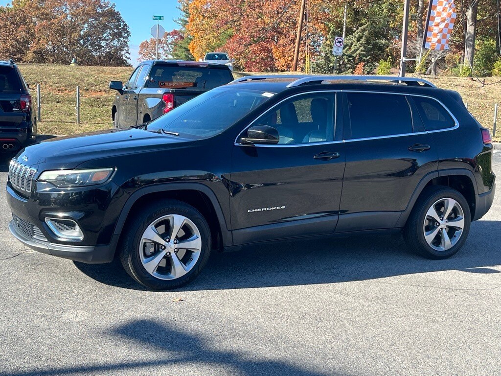 Used 2019 Jeep Cherokee Limited SUV