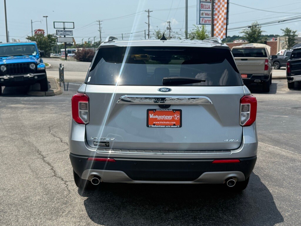 2023 Ford Explorer Limited photo 3