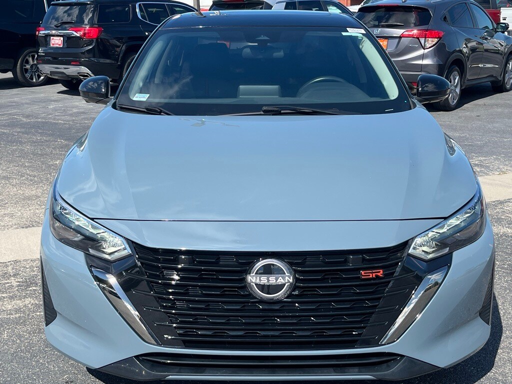 2024 Nissan Sentra SR photo 2
