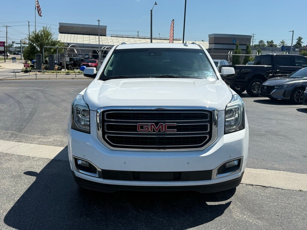 2019 Gmc Yukon SLT photo 2