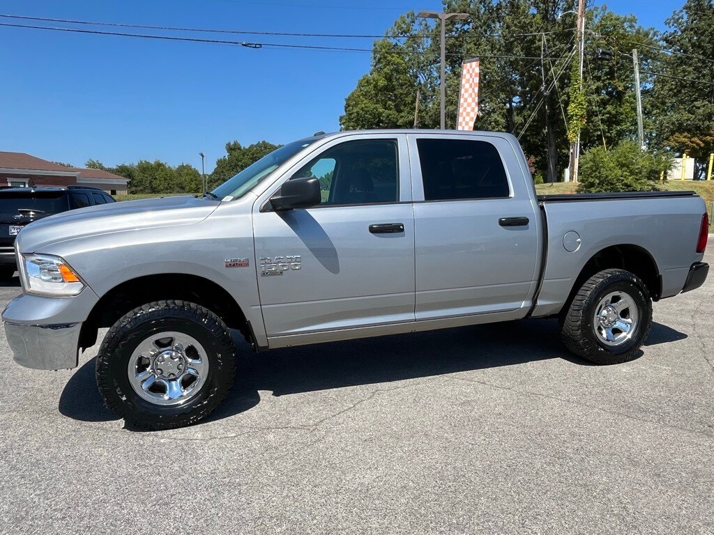 2021 Ram 1500 Classic Tradesman photo 4