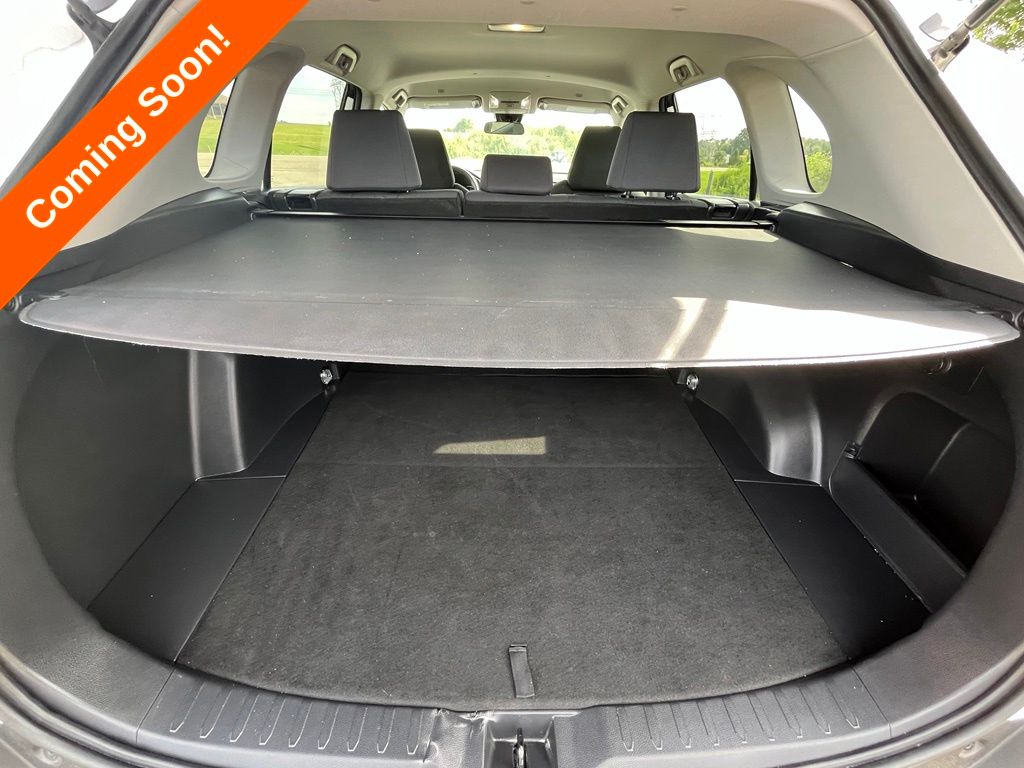 2023 Toyota RAV4 XLE - Photo 30