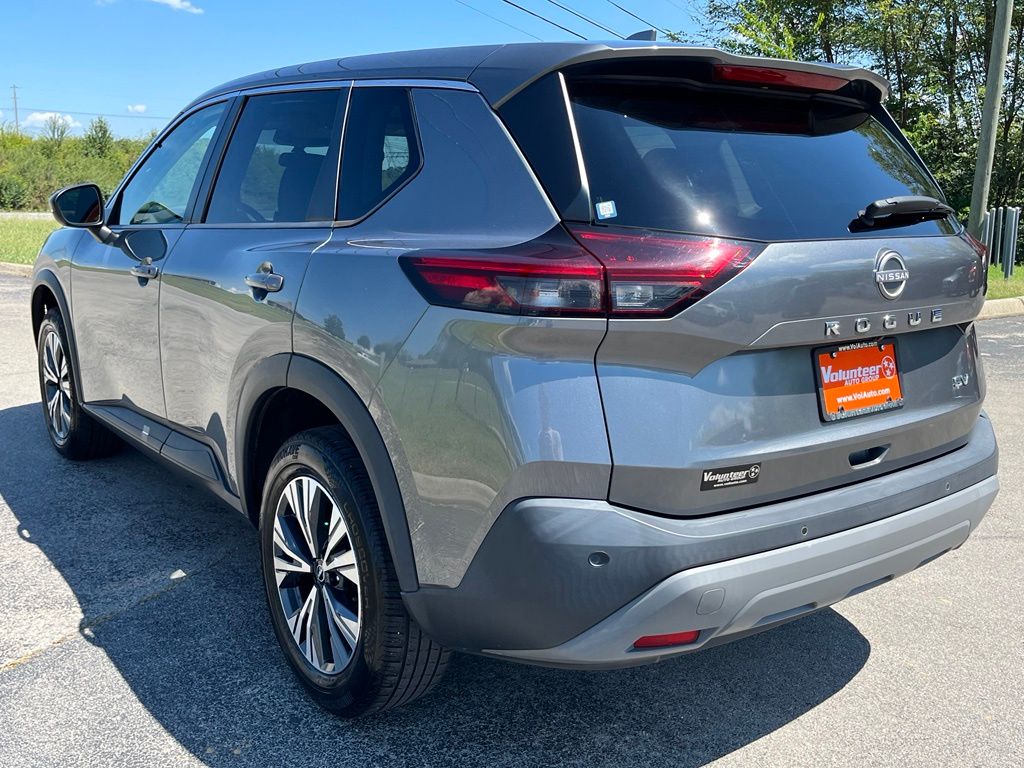 2022 Nissan Rogue SV - Photo 6