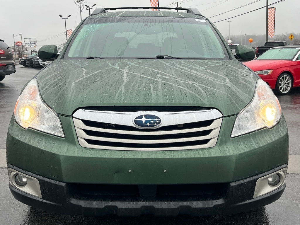 Used 2010 Subaru Outback 2.5i Premium SUV