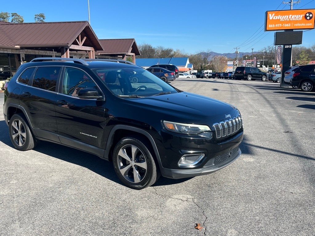2019 Jeep Cherokee Limited's photo