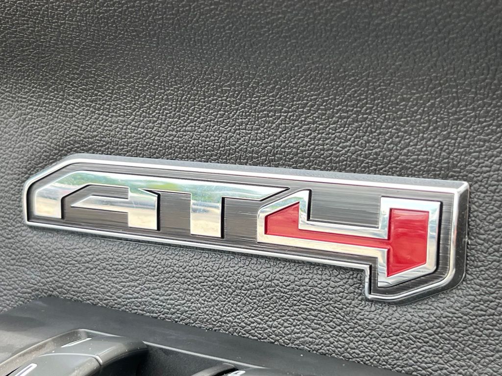 2024 GMC Sierra 1500 AT4 - Photo 16